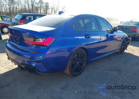 2022 BMW 330I xDrive z USA, uszkodzony, nr VIN 3MW5R7J00N8C28464